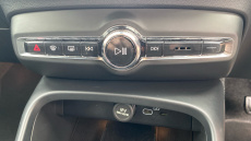 Volvo Xc40 170kW Recharge Plus 69kWh 5dr Auto Electric Estate